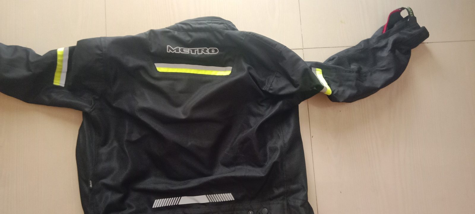 BBG Riding jacket size L - image 1