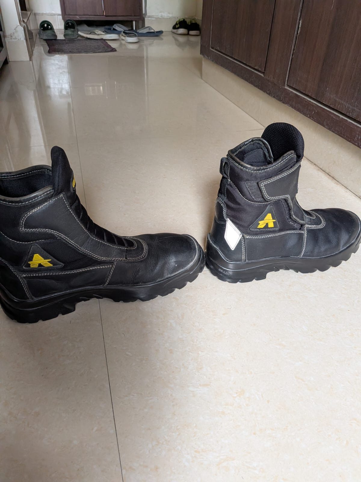Orazo waterproof riding boots 2