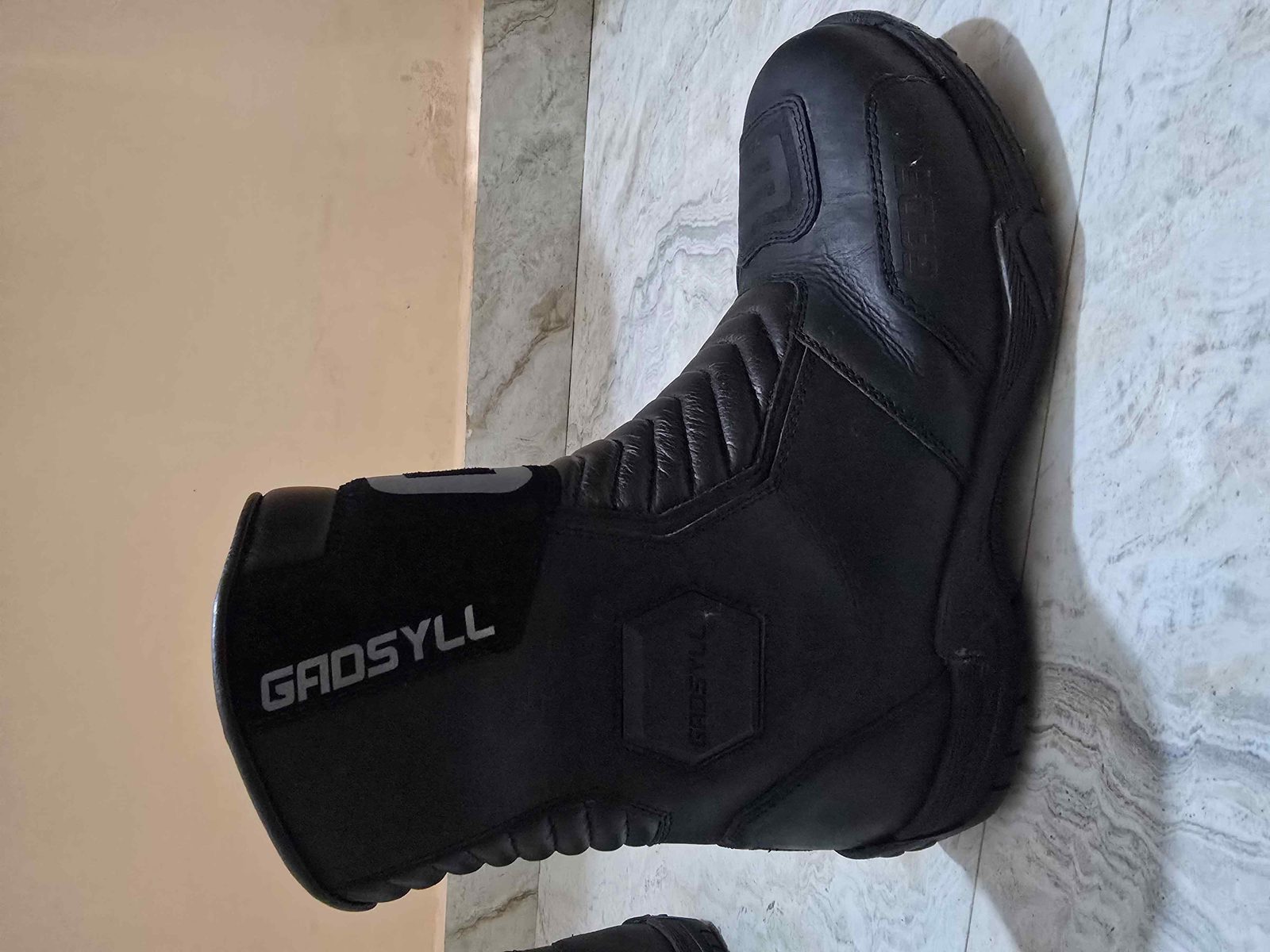 Riding boots - image 1