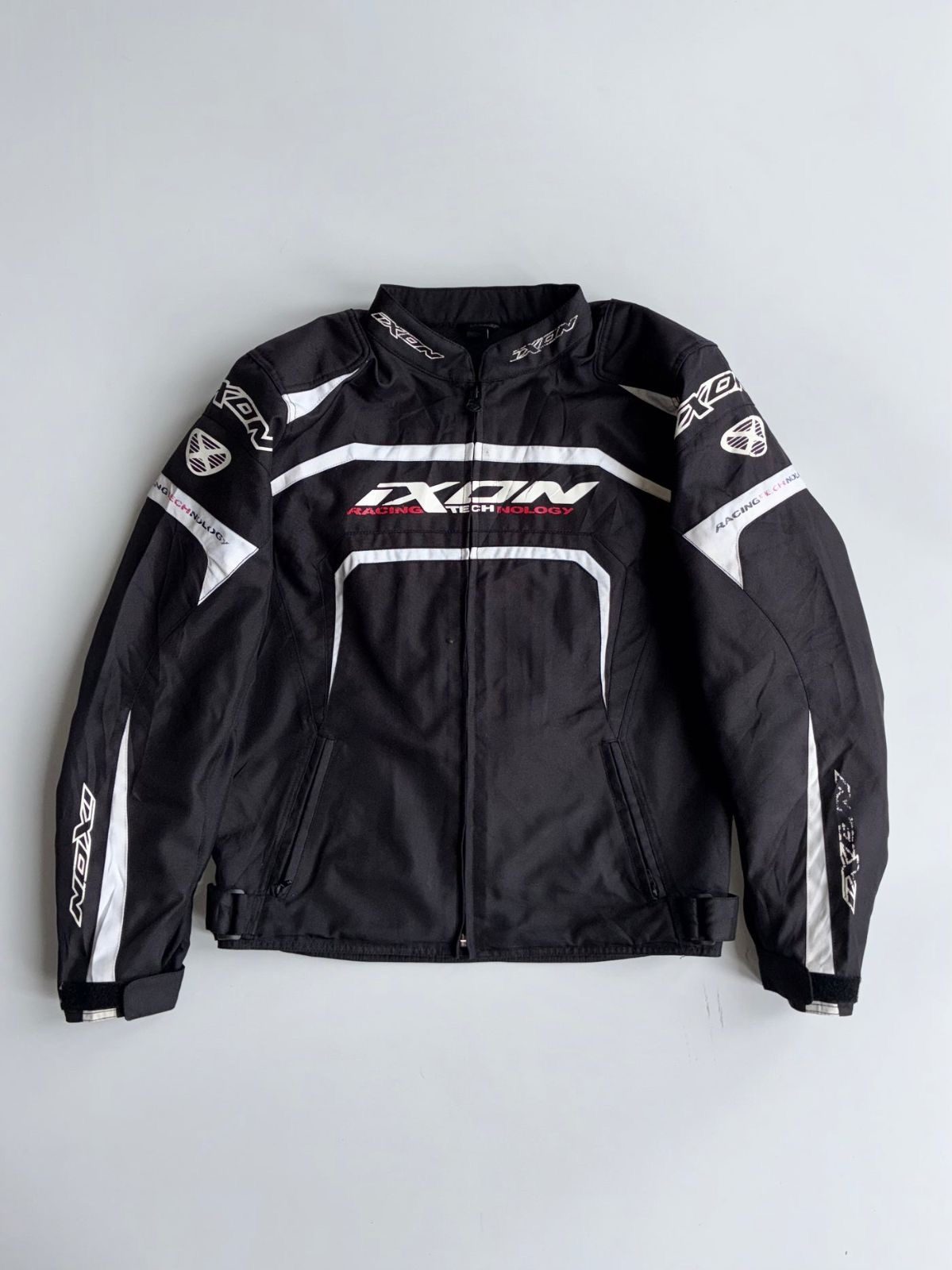 IXON EAGER RIDING JACKET PADDED (L) - image 1