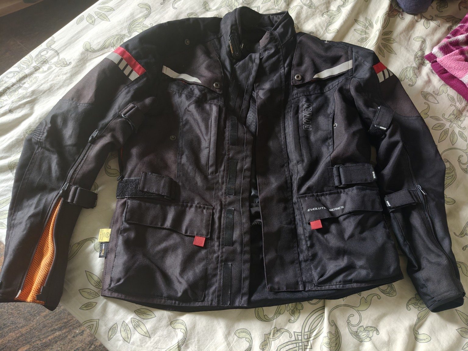 Rynox riding jacket and pant - image 1
