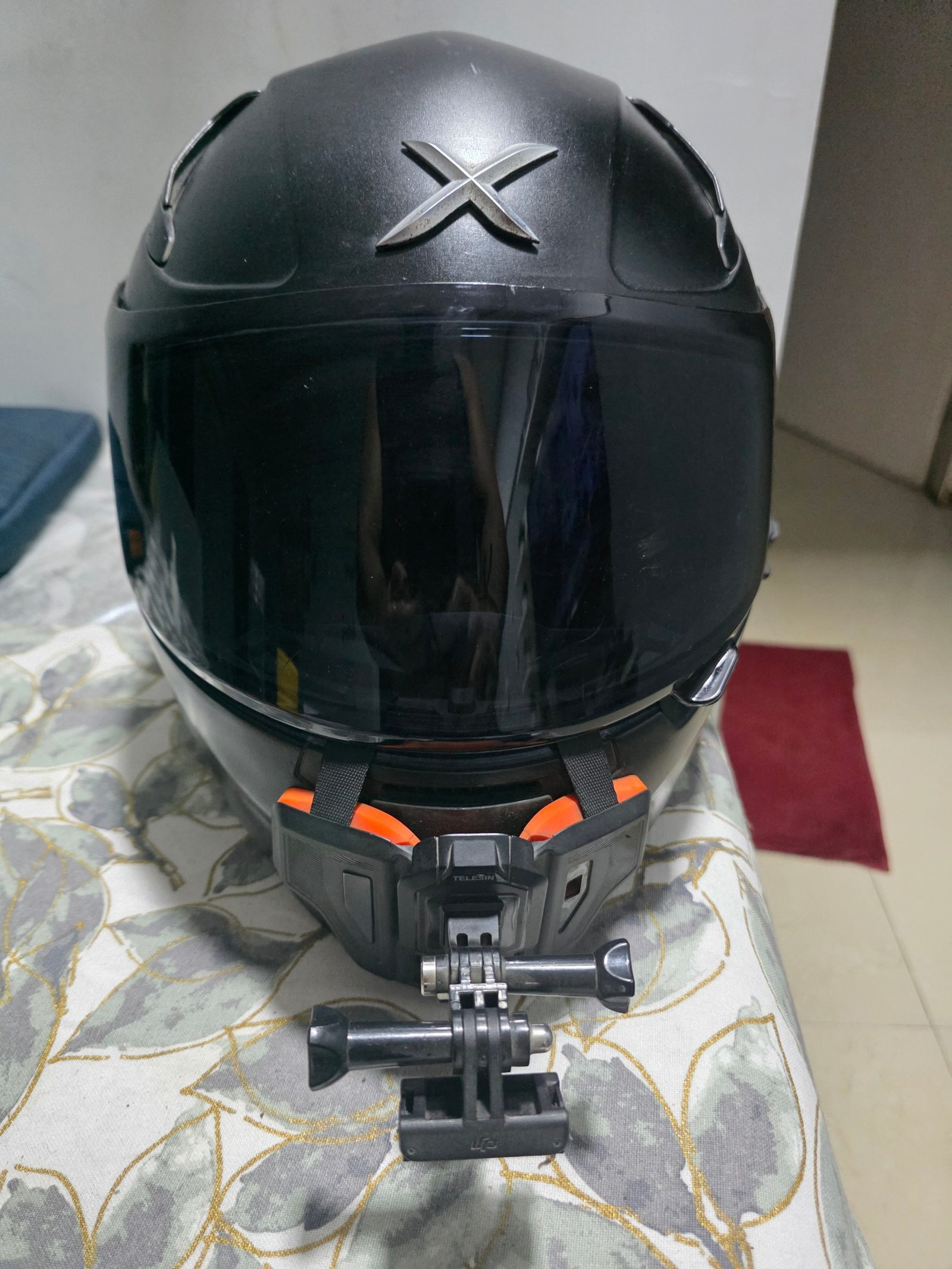 Axor Apex XL Helmet with Black Visor 2