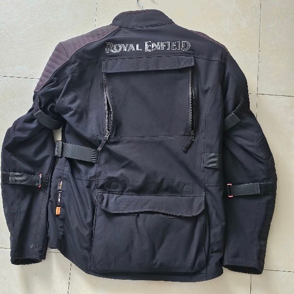 Used Royal Enfield Nirvik riding jacket (Size M) 2
