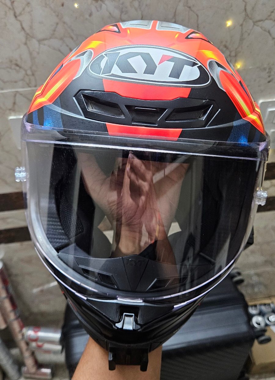 KYT TT REVO MAGNET MATT 3