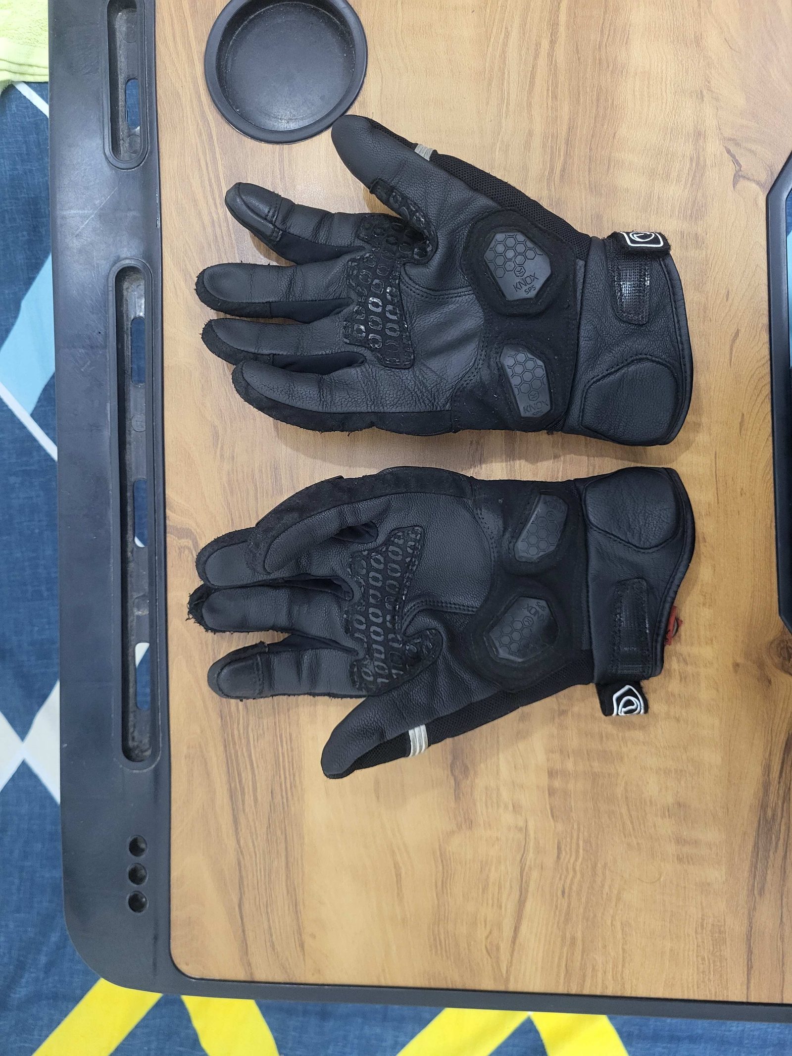 Rynox Urban X Short Gauntlet Gloves  3