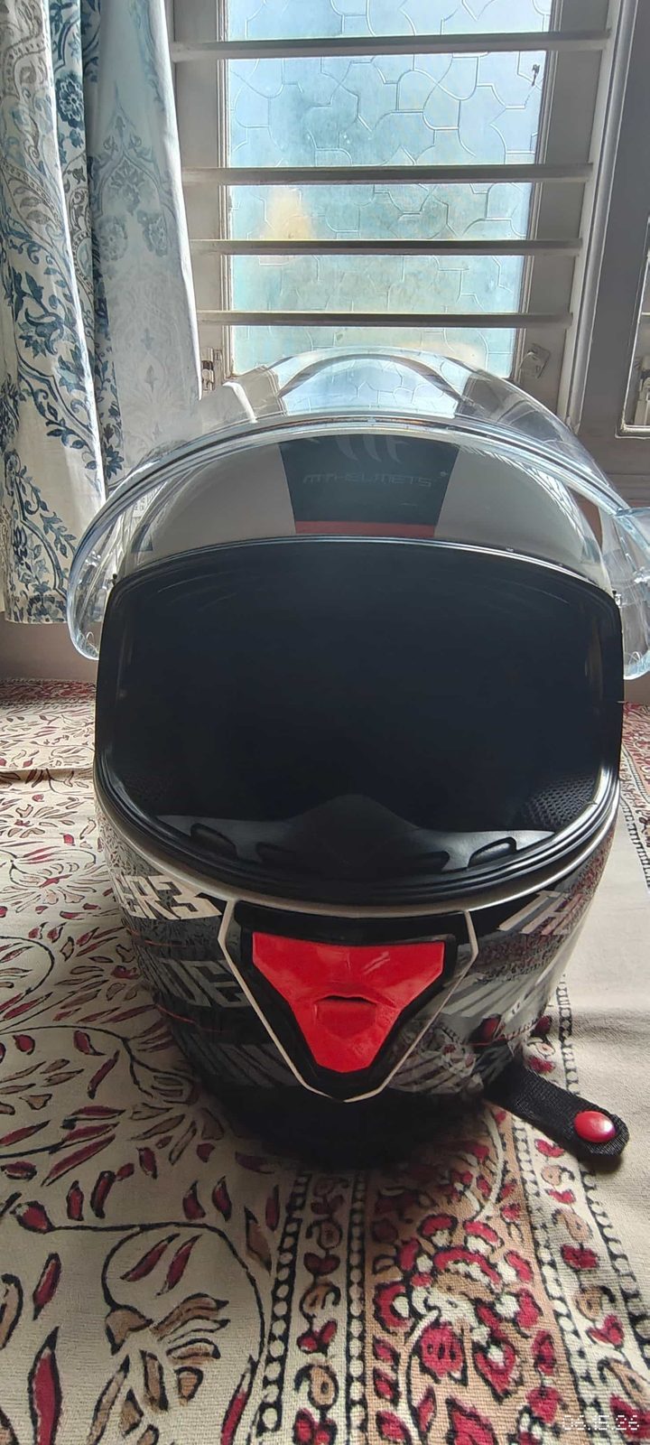 MT Damer Helmet Size Large 2