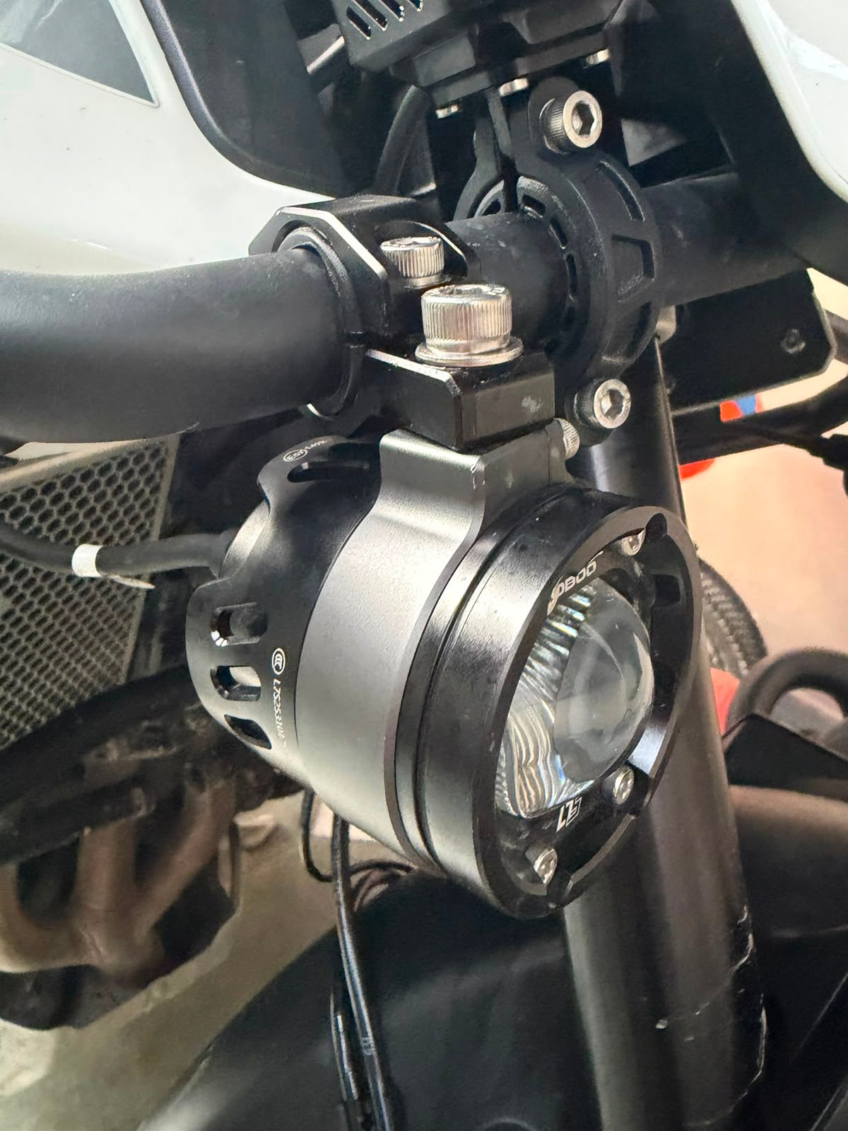 Loboo l7s aux lights - image 1