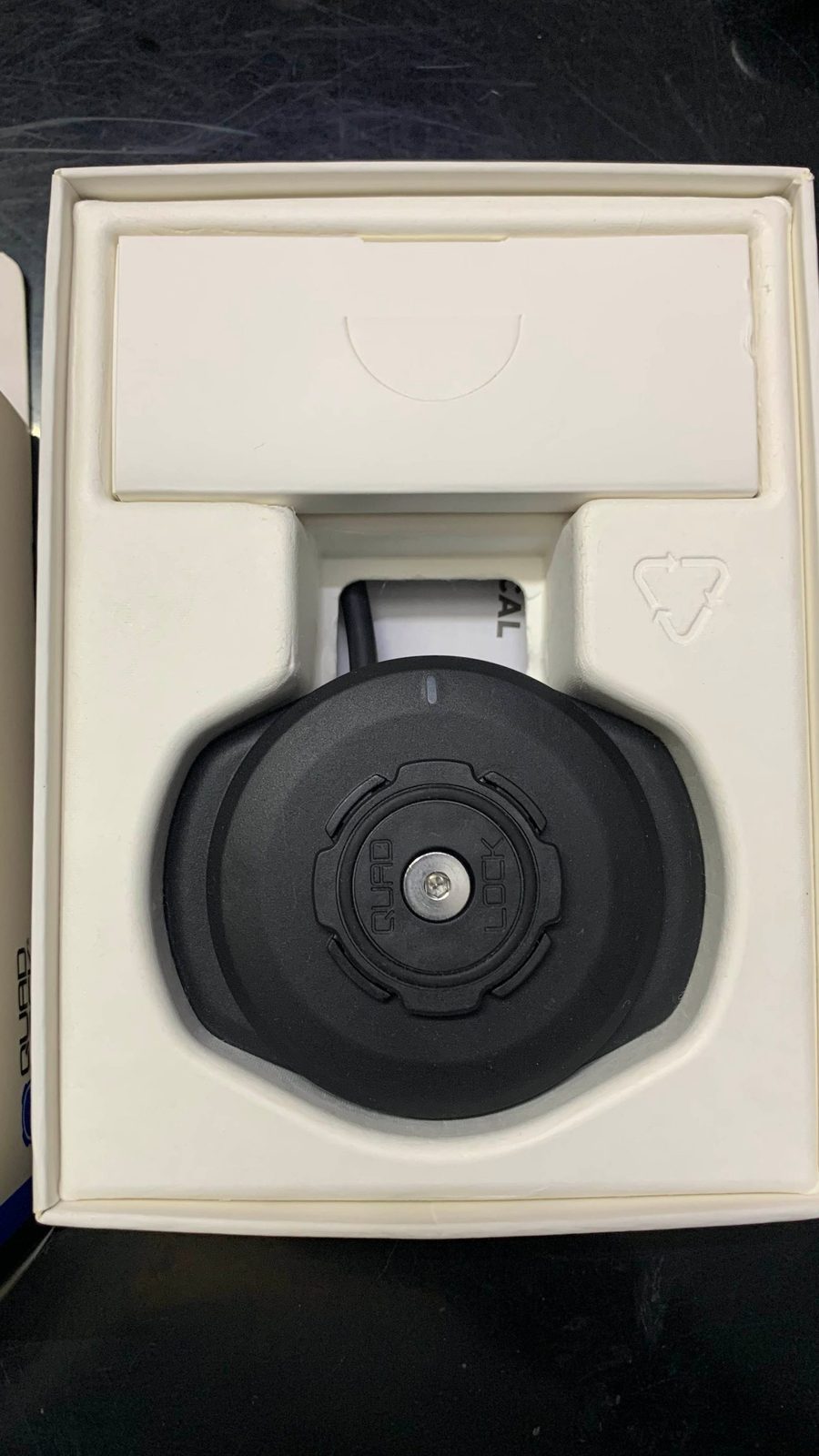 Quadlock Waterproof Wireless Charger 2