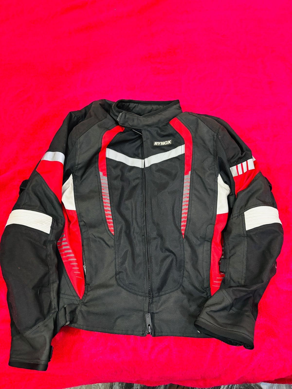 Rynox tornado pro 4 3