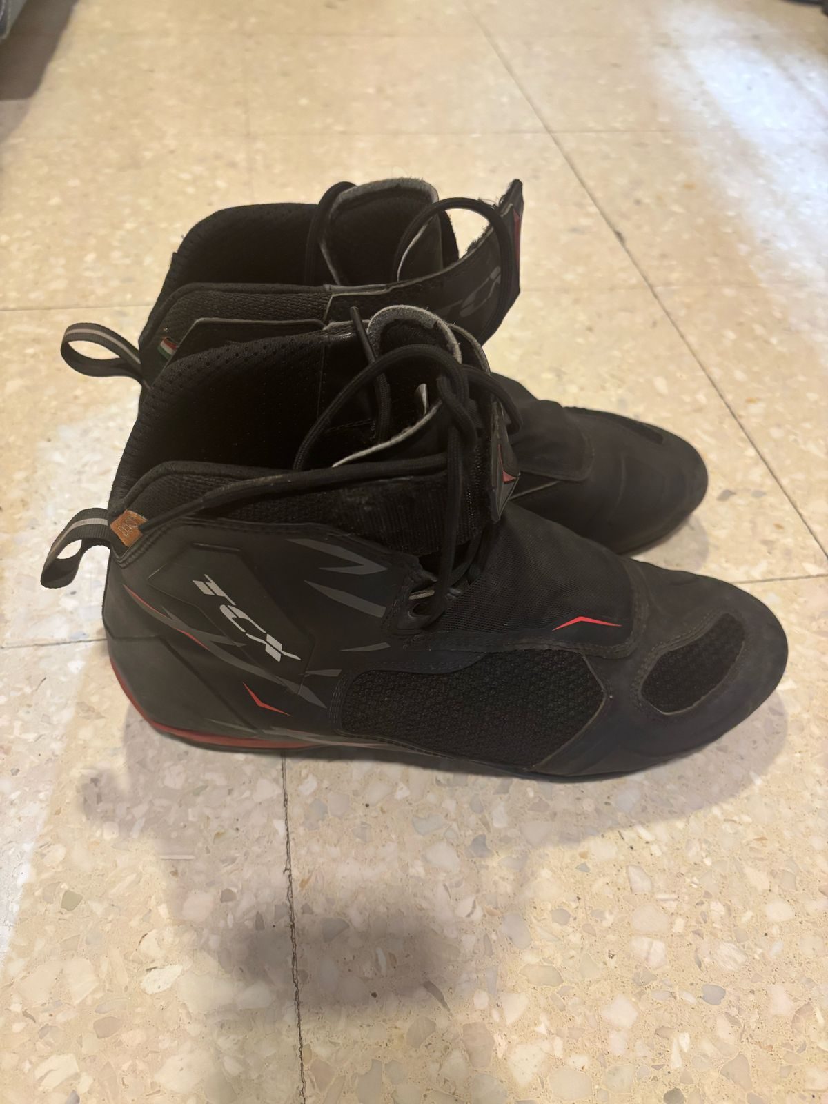 TCX Road Air boots  - image 1