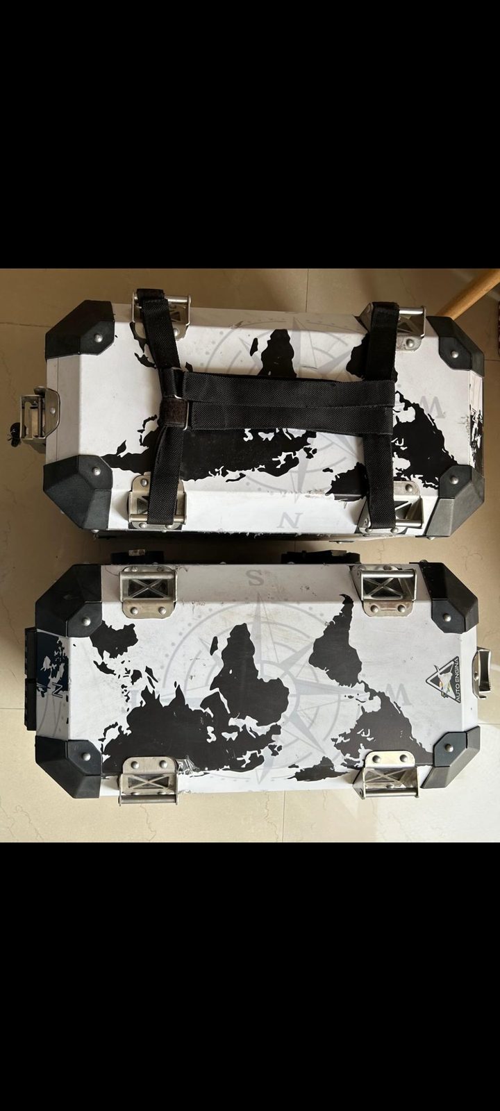 Pannier - image 1