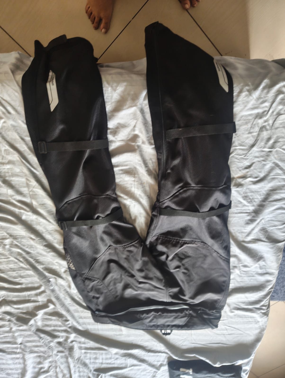 Viaterra spencer street mash Riding pants 3