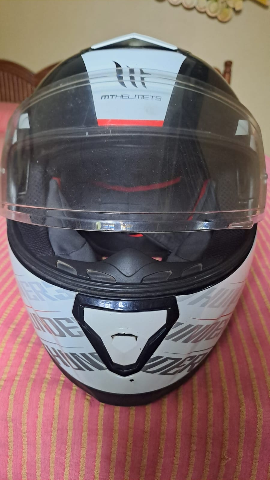 MT Thunder 3 Damer edition helmet for sale 3