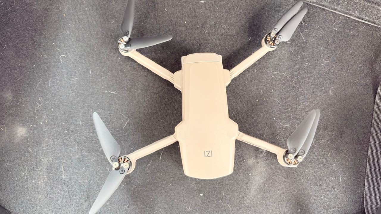 IZI BREPHOS MINI FLY MORE COMBO DRONE. - image 1