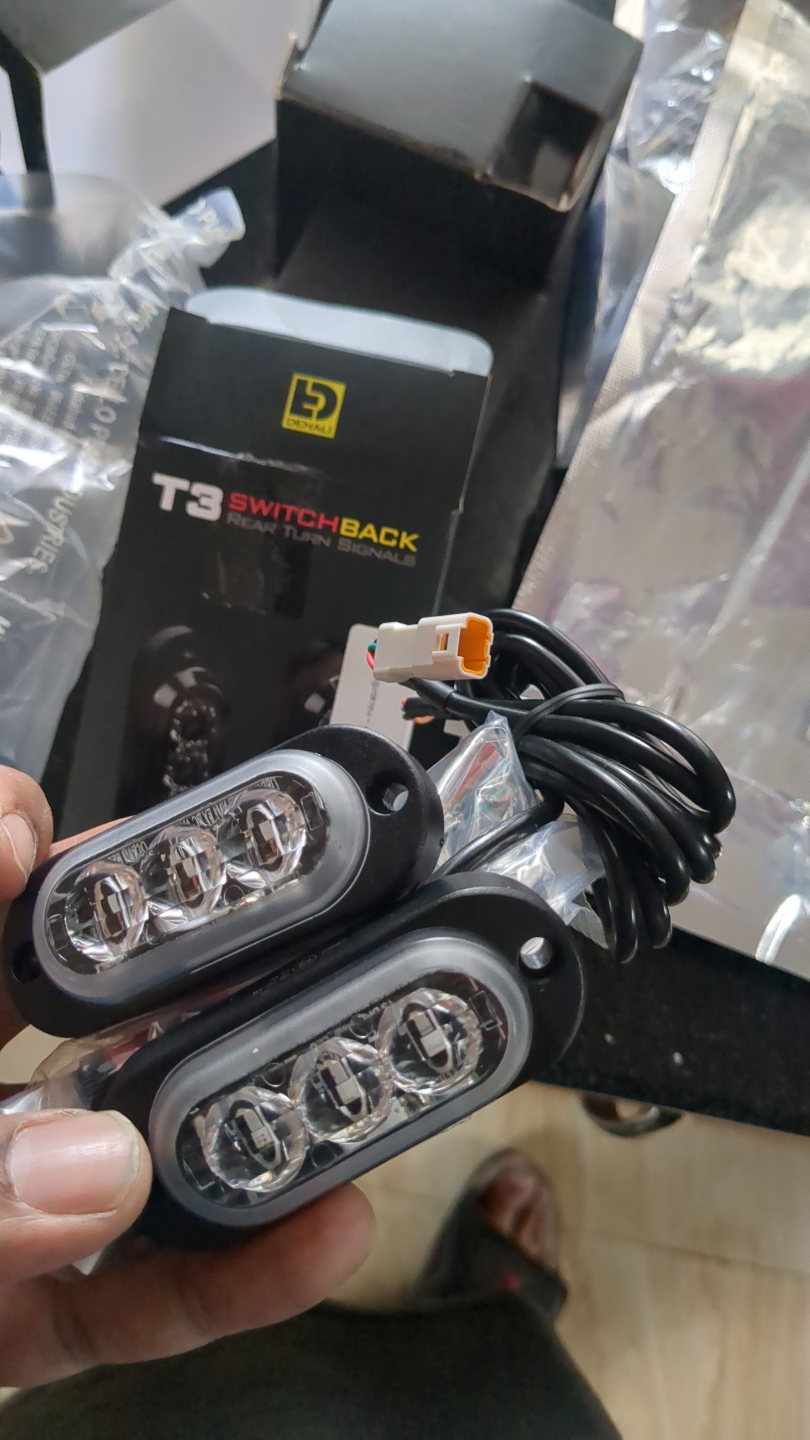 T3 SWITCHBACK REAR SIGNALPODS 2
