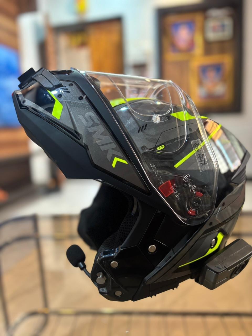 SMK Gullwing model helmet 2