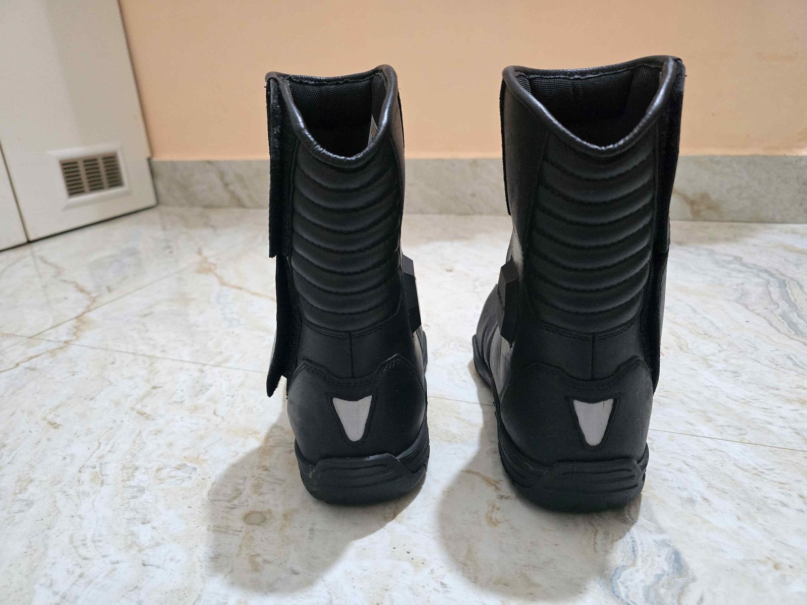 Riding boots 2
