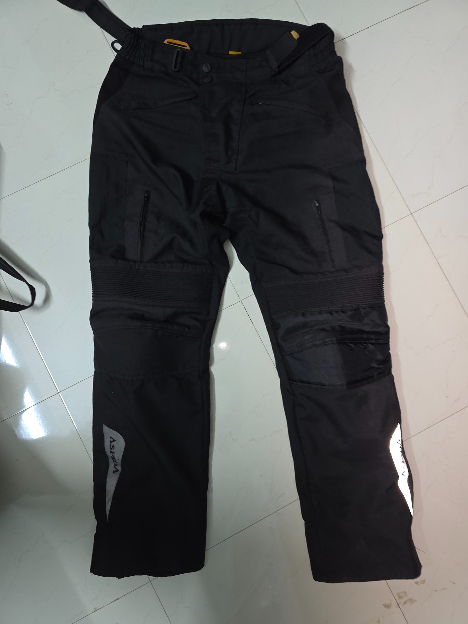 Aspida odysessus pant 3