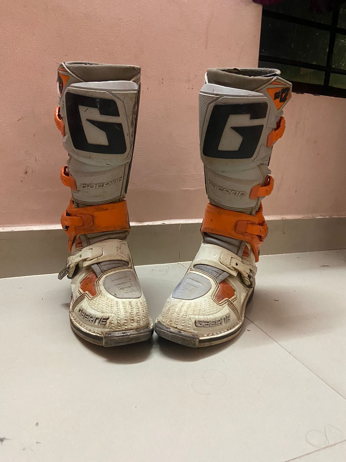 Garne sg 12 boots 3