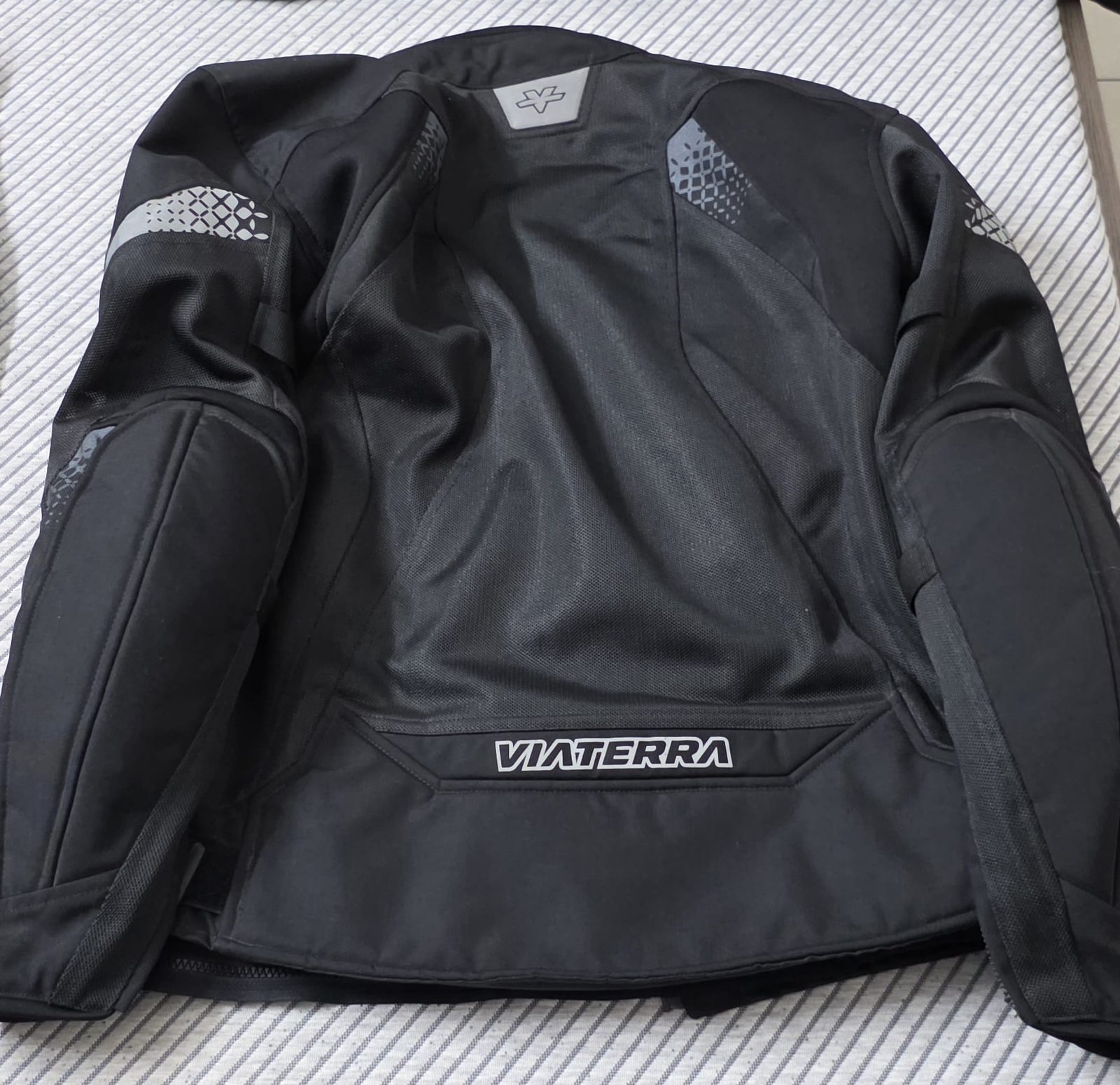 Viaterra Spencer black mens jacket size S 2
