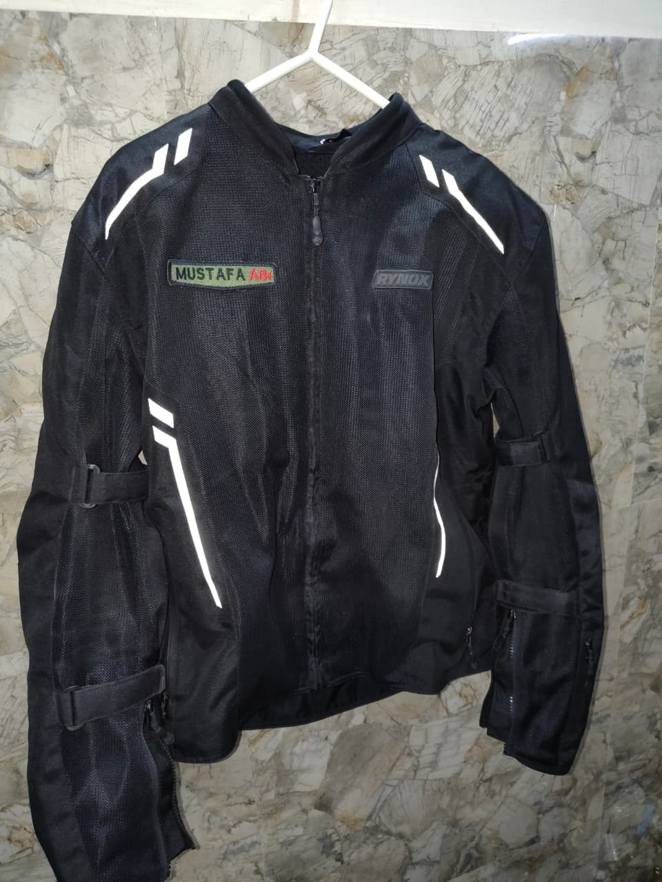 Rynox Cypher GT L size - image 1