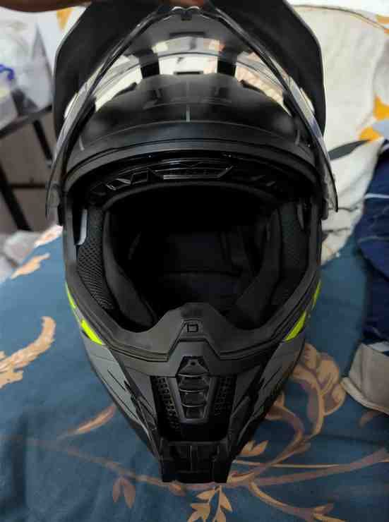 Ls2 pioneer 2 helmet 3
