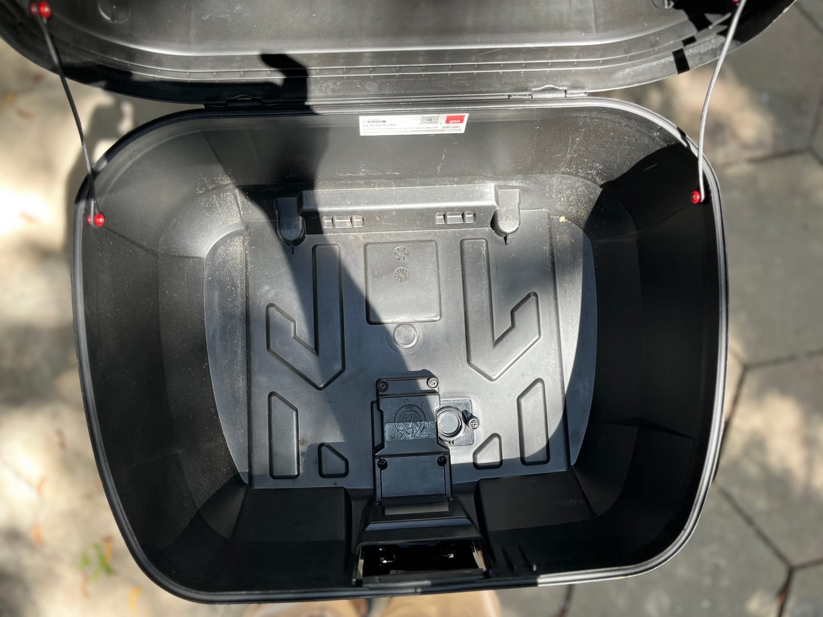 Givi Luggage - image 1