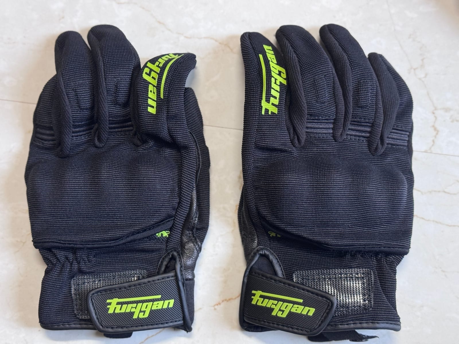 Gloves - image 1