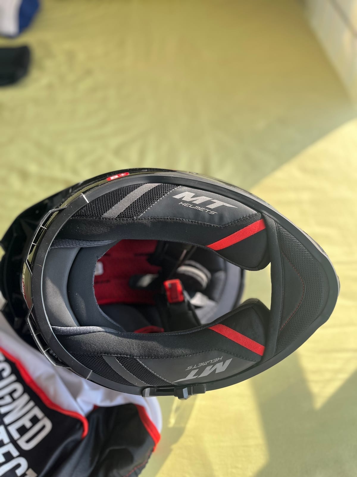 Helmet 5